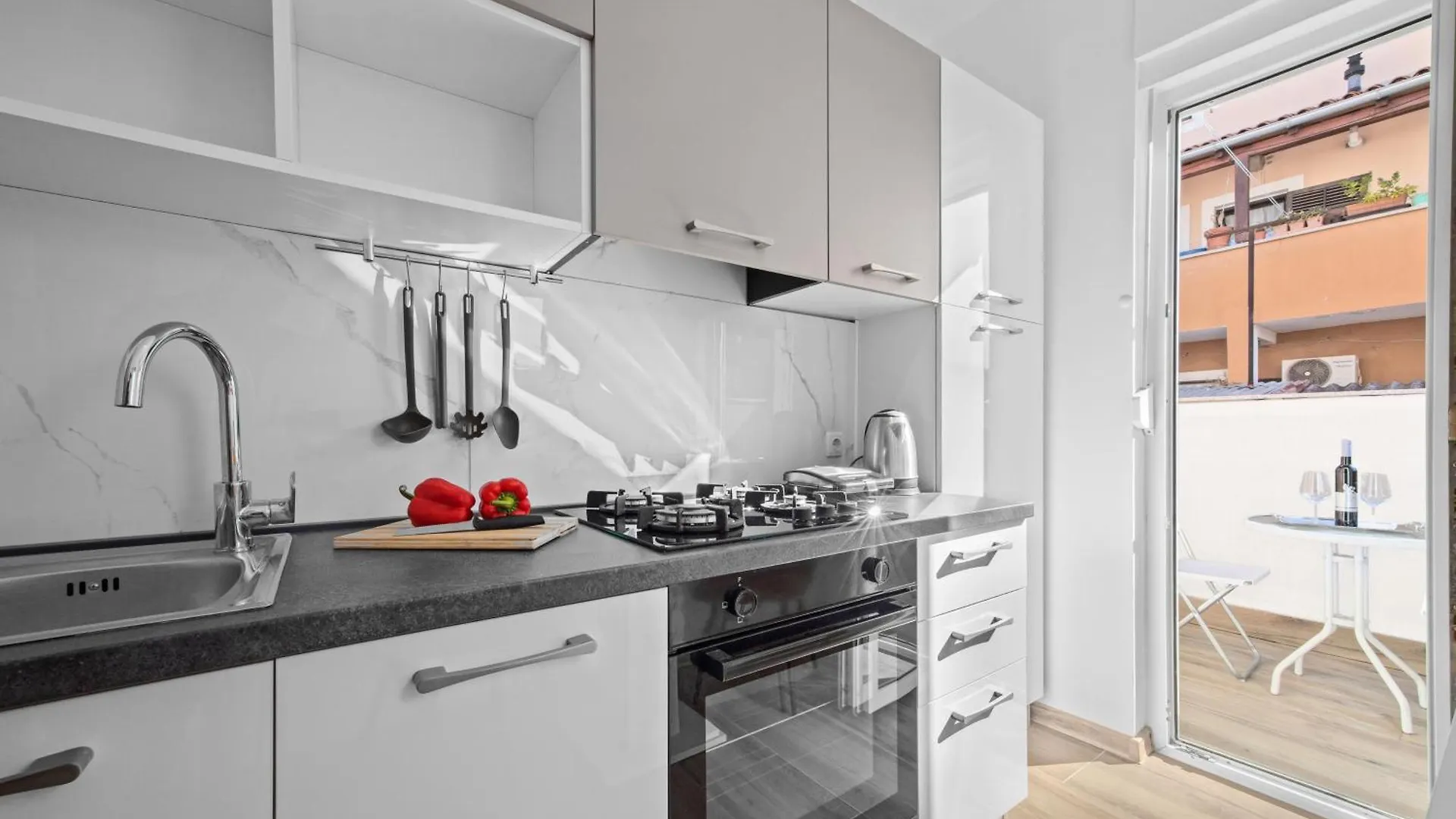 Apartment Petra City Lux Pula